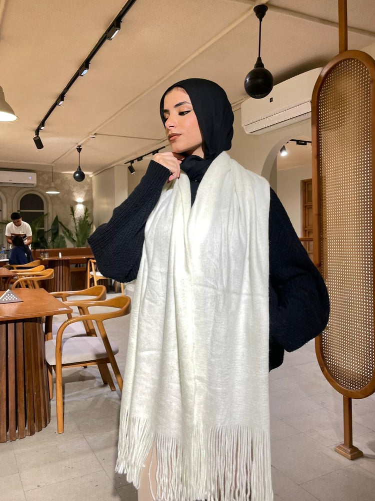 Off white shawl